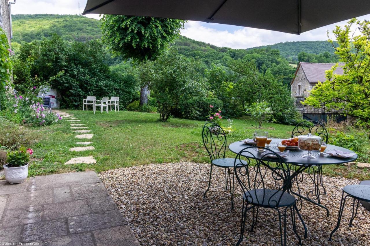 Chez Sophie Et Benoit Bed & Breakfast La Bussière-sur-Ouche Eksteriør bilde